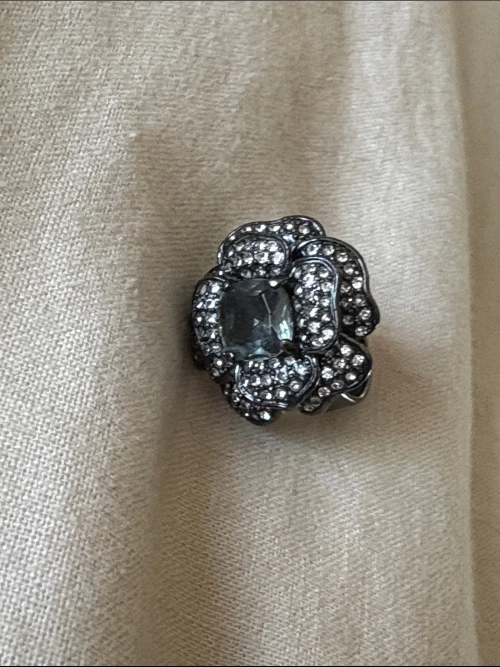 Stella & Dot Belle Fleur Flower Ring